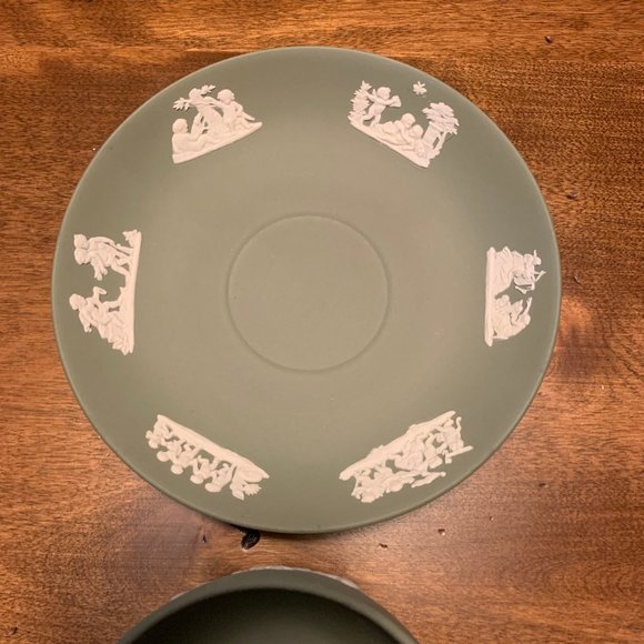 Vintage Wedgwood Sage Green Jasperware Teacup and Saucer Set - Picture 7 of 10